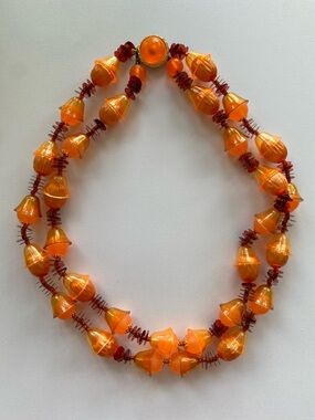 RARE VTG 60s Pink/Purple Glow Uranium Lucite Necklace | Japan | 18.5"